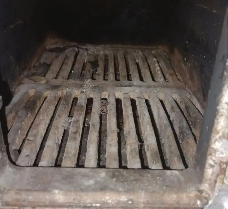 Чугунна піч - буржуйка