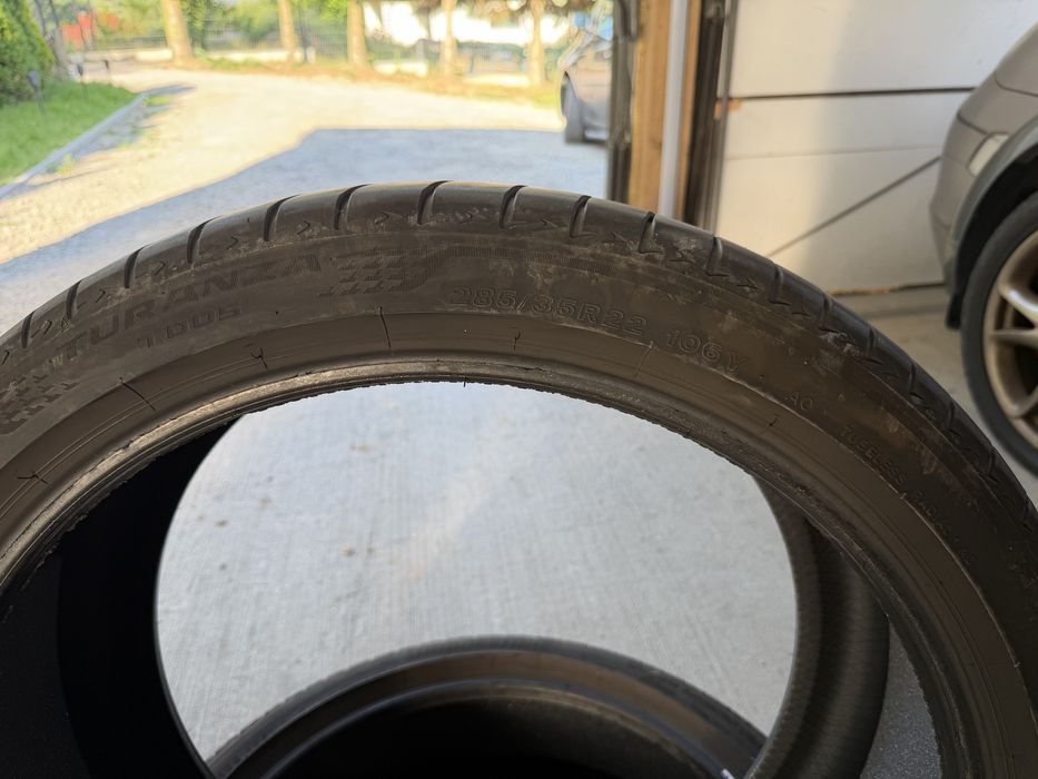 2x 285/35/22 106Y DOT 0424 Bridgestone turanza T005 B-silent