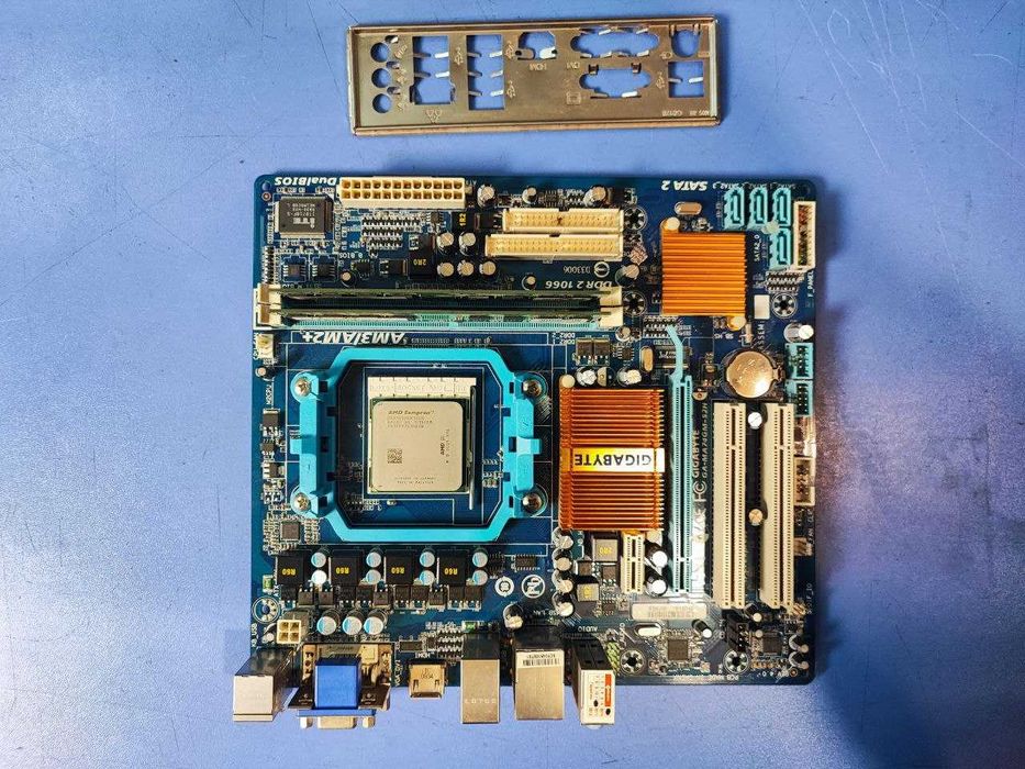 Материнська плата Gigabyte GA-MA74GM-S2H (sAM2, AMD 740G, PCI-Ex16)