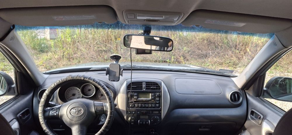 Toyota rav4 2.0 benzyna 150KM 4x4