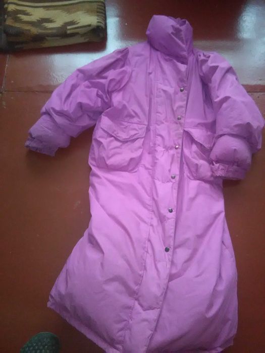 Пальто разные, куртка,кофта,халаты