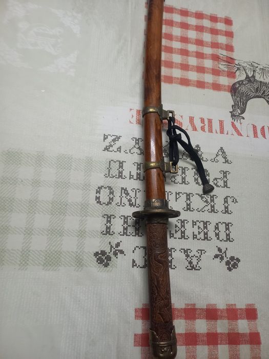 Réplica de sabre muito bonito