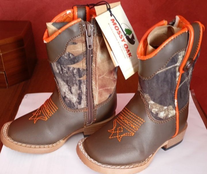 Чобітки-21,21,5р 135грн.