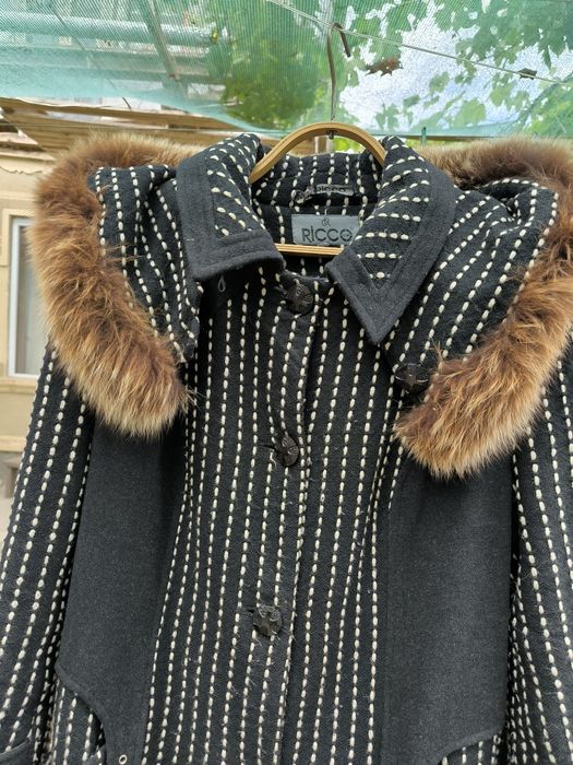 Пальто шерстяне жіноче