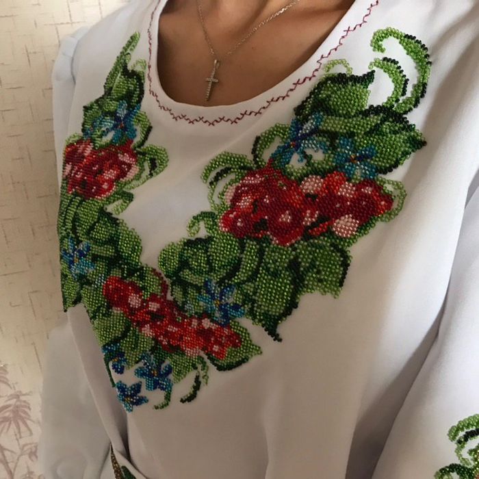 Вишиванка біссером  42-50