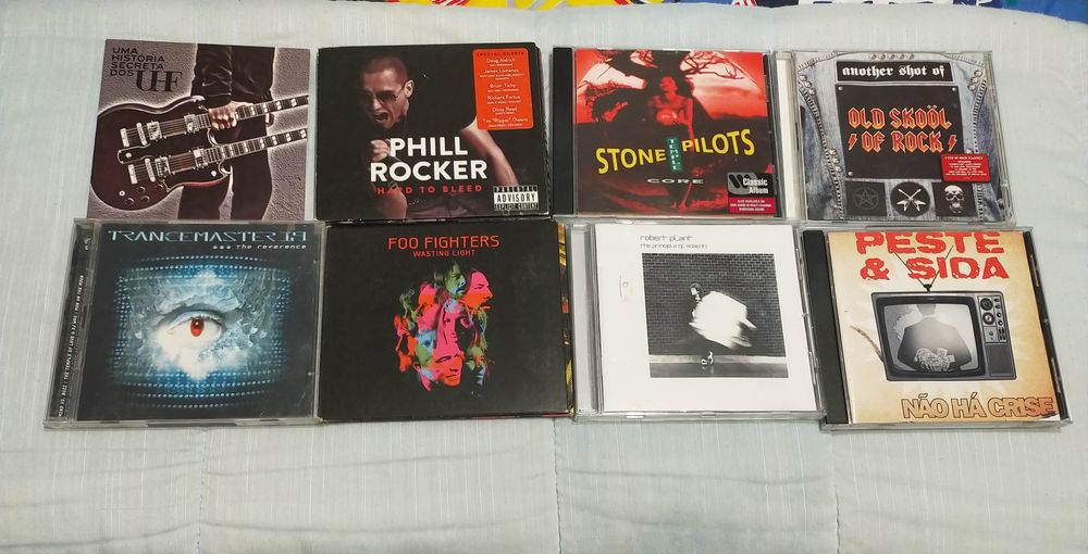 Lote de cds de música