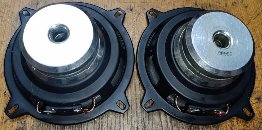 динамики на неодимовых магнитах 5.25 д(13см) в отл.сост.рабочие!