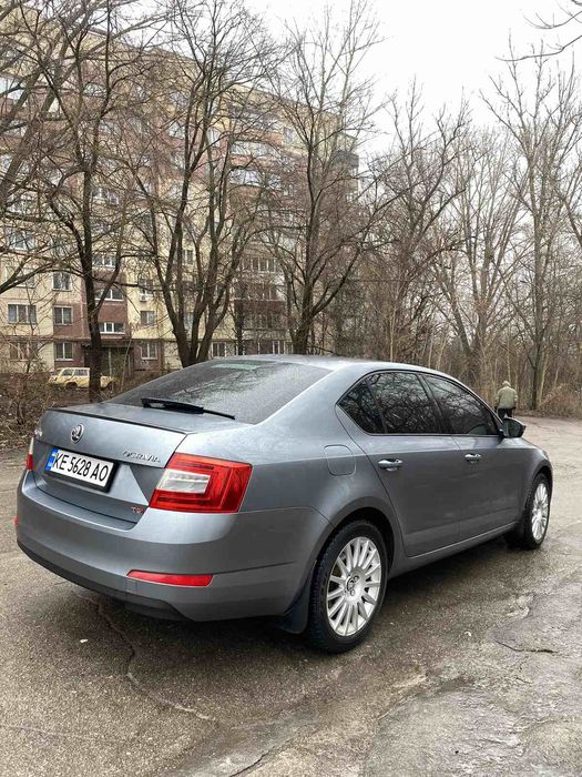 Октавия А7 1,8 TSI официальная
