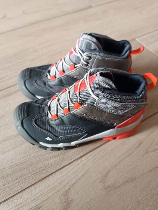 Buty turystyczne dla dzieci Quechua Crossrock Mid wodoodporne