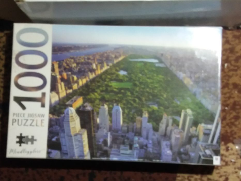 Пазлы    продам.