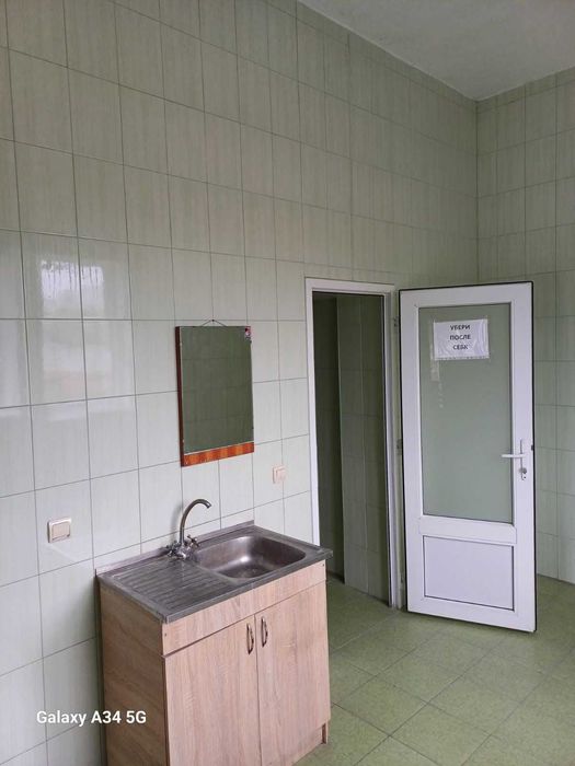 Сдам помещение 80 кв.м.  на закрытой территории в Холодногорском р-не