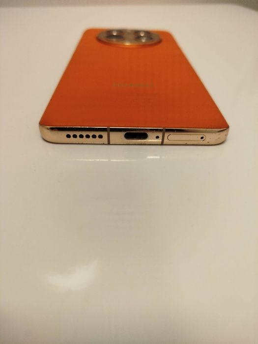 Huawei mate 50 PRO - pomaranczowy