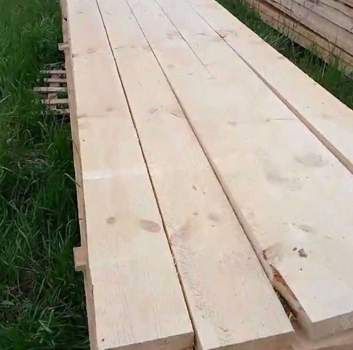 Пиломатеріали балка 100*40*3м (доска, рейка, кроква брус, дошка)