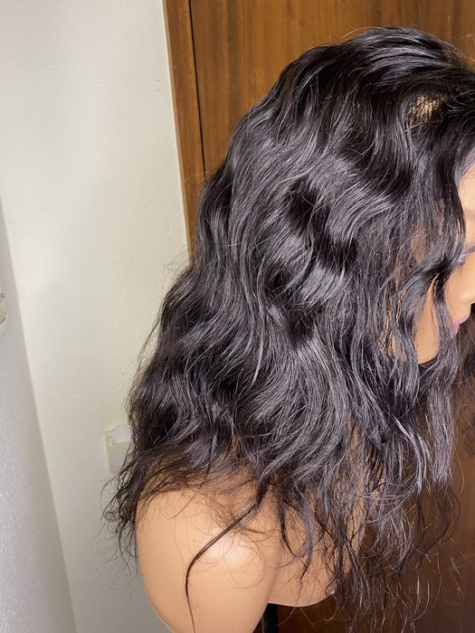 Peruca Humana Ondulada 20” Preta – Lace frontal
