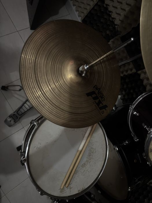 Bateria pearl em otimo estado