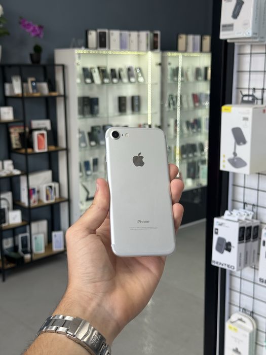 iPhone 7 32gb Silver Neverlock! Магазин! Гарантія! Айфон!