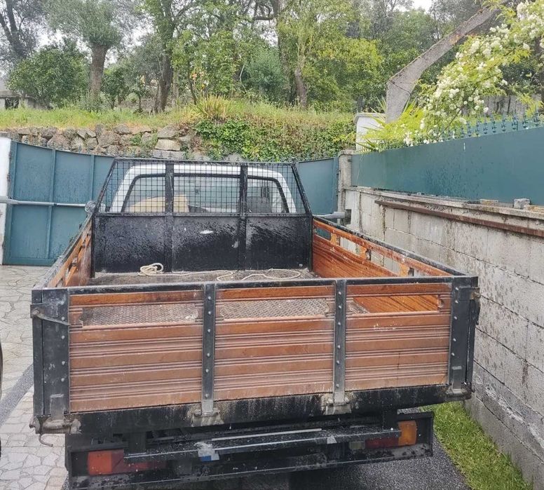 Toyota Hilux resistente