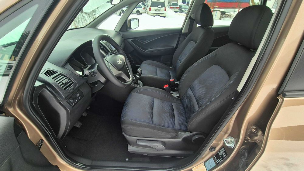 Hyundai ix20 1.4 MPI 90KM 71000 km Benzyna Klkmq