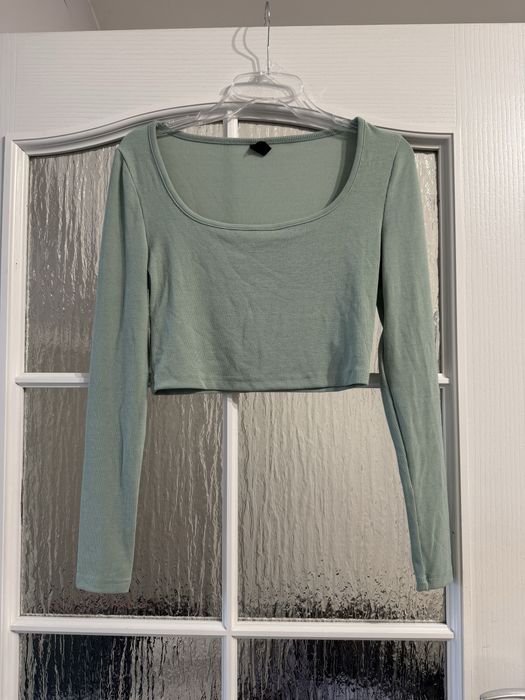 Miętowa koszulka, bluzka z długim rękawem