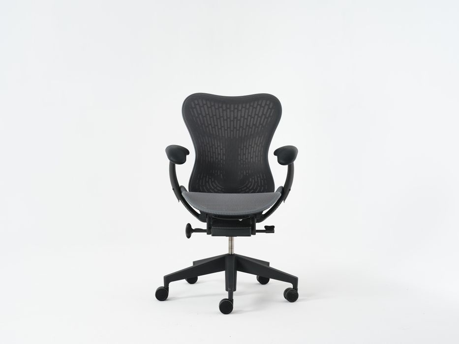 Cadeira Herman Miller modelo Mirra 2 full options