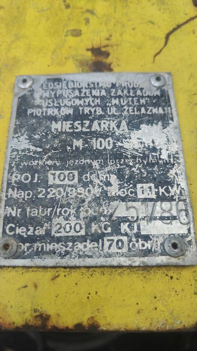 Mieszarka m100 do paszy,betonu, żywic