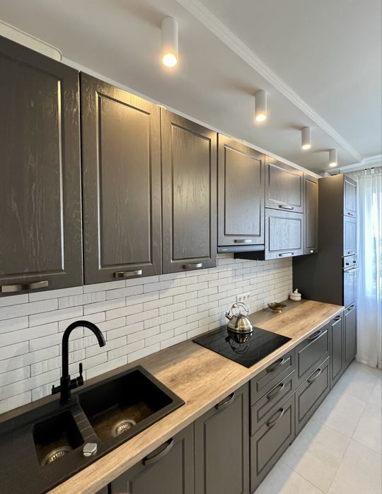 2-кімнатна у новобудові 70 м2 з елітним ремонтом та меблями. (4й Тавр)