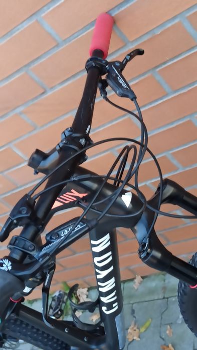 Rower XC/trail Canyon LUX CF 29" XL karbon koła sram rockshox