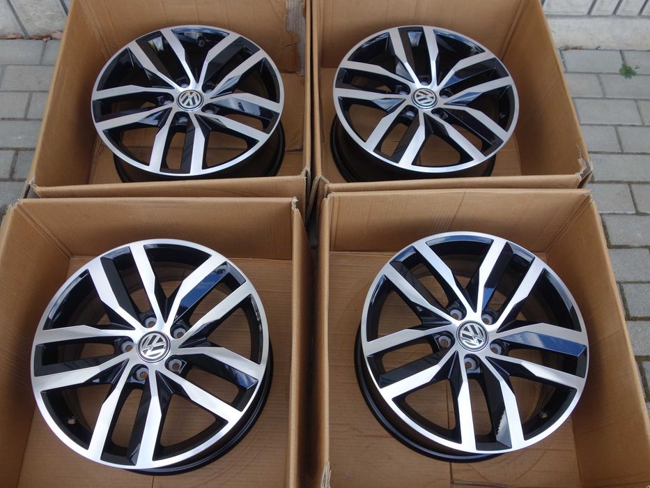Felgi VW GOLF VII T-ROC PASSAT B8 Touran R-LINE Nowy Model 17''