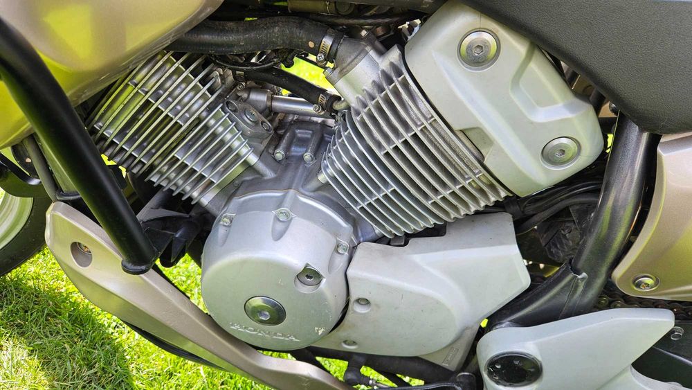 Honda Varadero 125 po lifcie – Wtrysk – Na prawo jazdy B