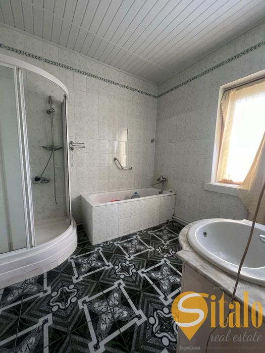 Продаж будинку на Великому Лузі (011)