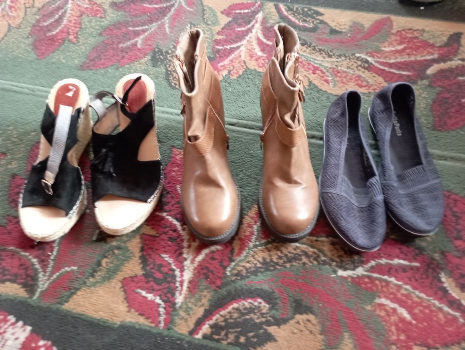 Oddam za darmo damskie buty