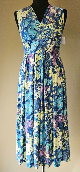 Nowa sukienka z viskozy Closet rozmiar 38
