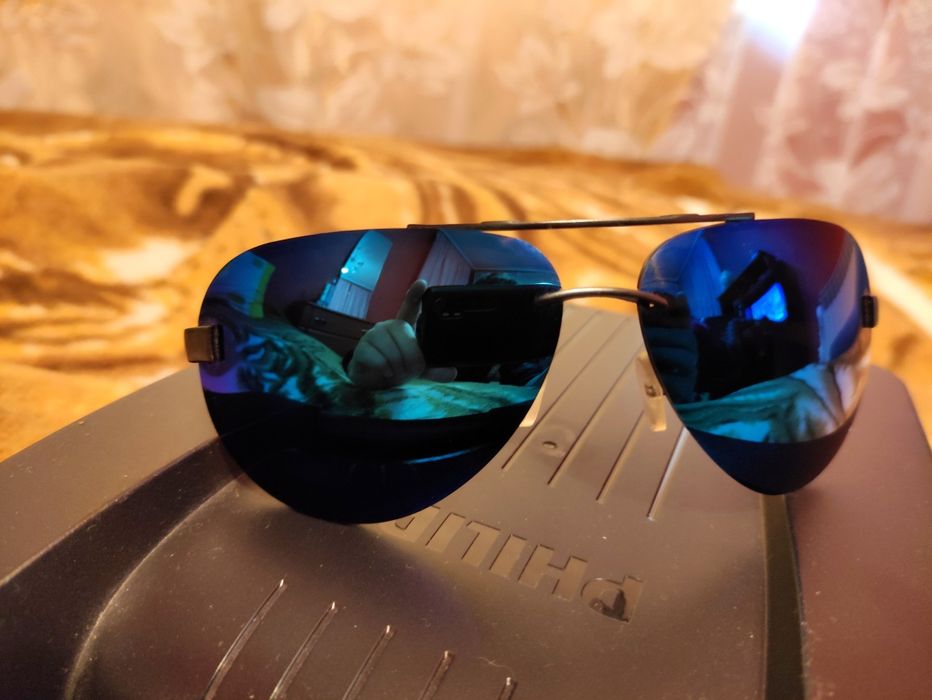 Очки солнцезащитные темные с поляризацией