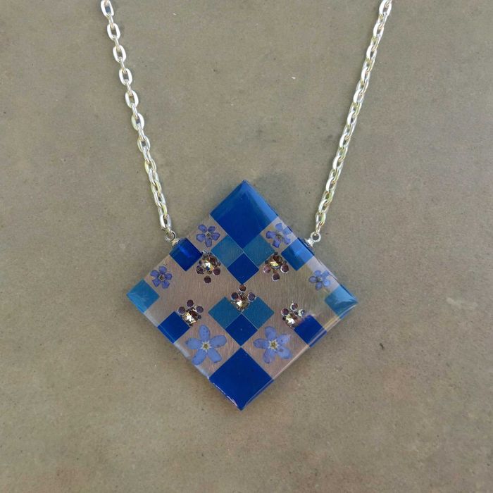 Вишукані підвіски