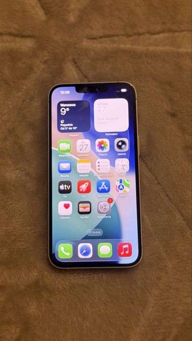 Iphone 14 w bardzo dobrym stanie z pudełkiem i ładowarką