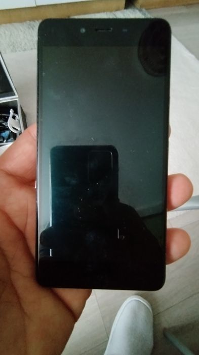 Telefony na części