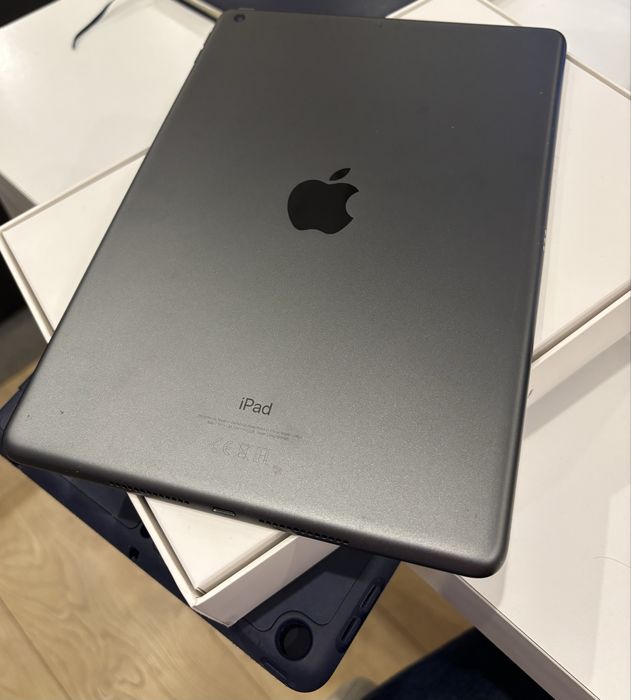 Ipad 9 gen 64gb bardzo dobry stan