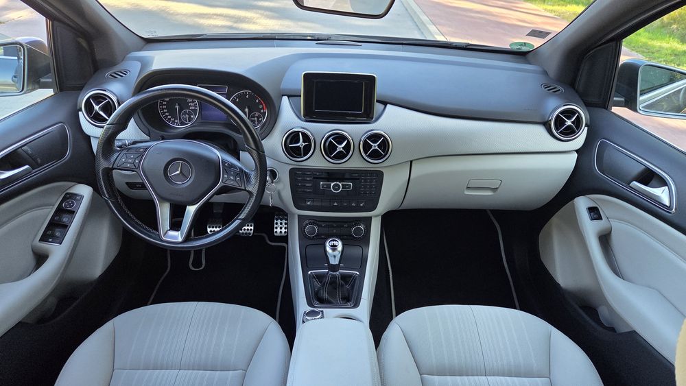 Mercedes B-klasa
