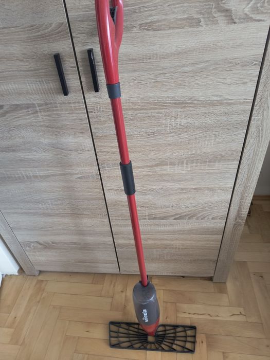 Mop ze  spryskiwaczem Vieda