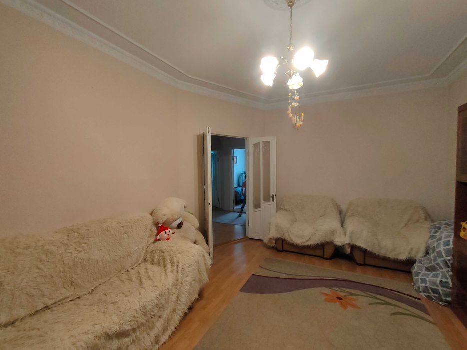 Продам 4кк в Котеджному будинку з гаражем