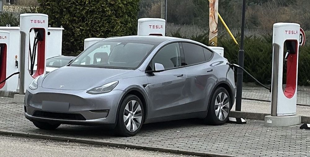 Tesla Model Y Long Range Tração Integral