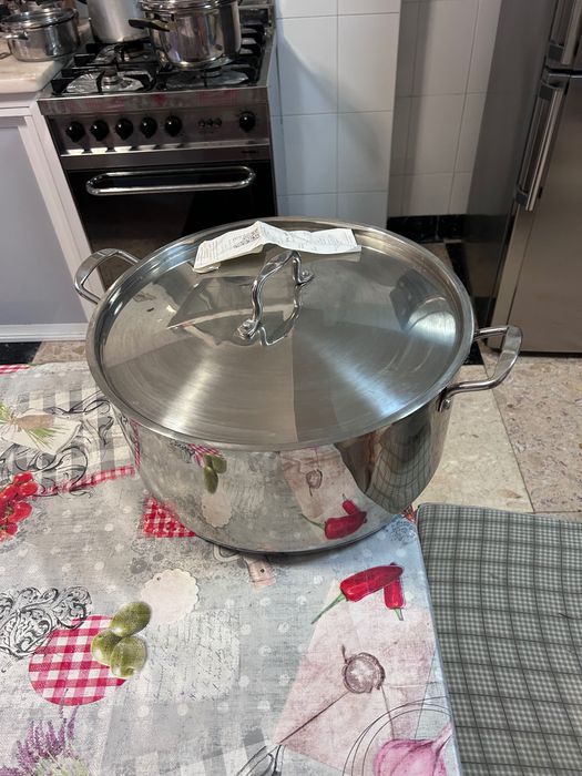 Tacho Inox Inmafe 40 cm com tampa – Como nova