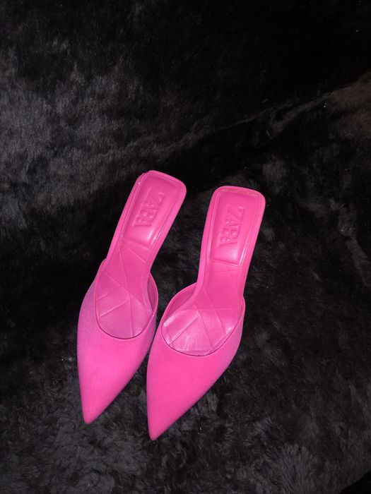 Мюлі/сабо/туфлі Zara