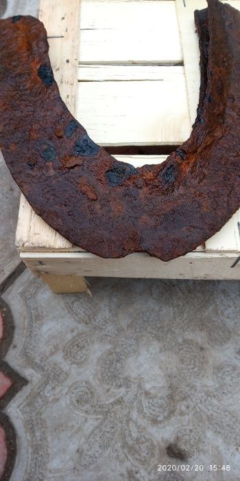 Оковка з деревяной лопати