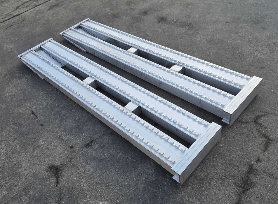 Najazdy aluminiowe PROFESSIONAL 2400x380x120mm kątownik dolny 12,5 ton