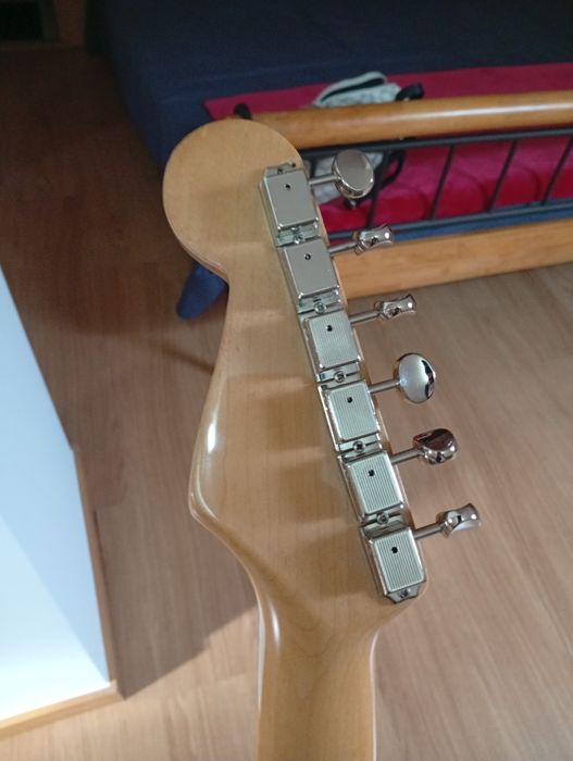 Squier Korea anos 90