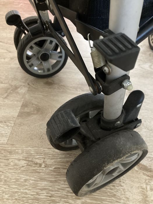 Wózek spacerowy coneco