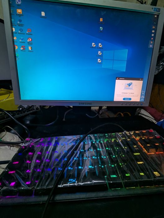 Монитор 20" Samsung SyncMaster 205BW (Словакия) — Надёжный и яркий