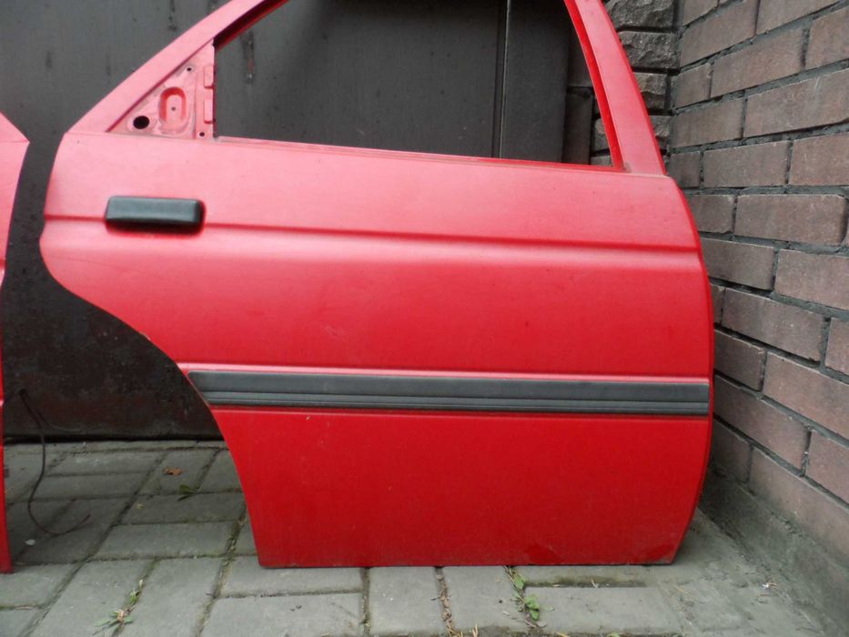 Двері передні або задні Ford Orion Mk3/Escort Mk5