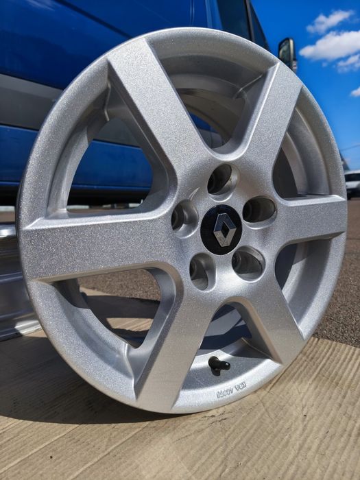 Диски Renault Megane Scenic Zoe Kangoo Nissan Leaf NV200 Tino KIA Soul Ceed Cerato K3 Venga Hyundai Elantra i30 iX20 Sonata Venue Suzuki R15(5*114,3)